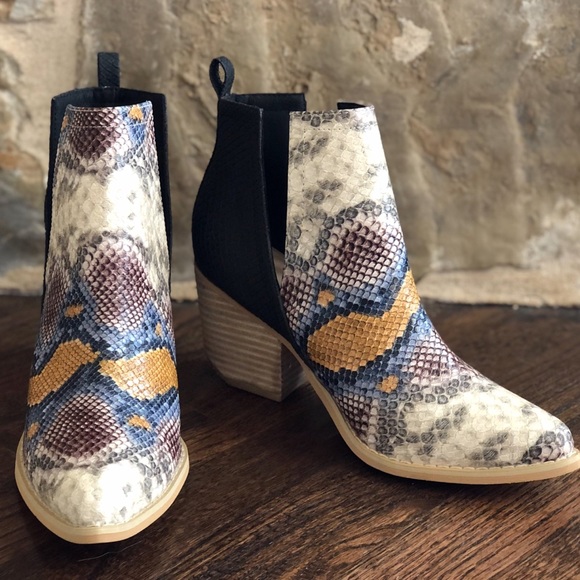 Multi Color Snake Skin Booties - Picture 4 of 5